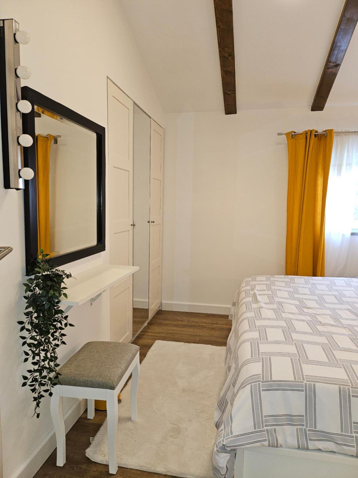 Apartman Pojine Gabonjin Exterior foto